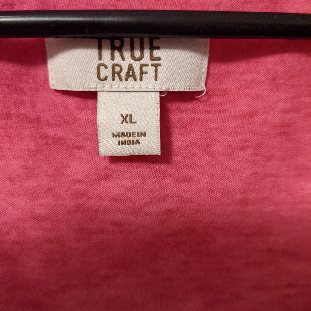 True Craft xl ladies top.  NWOT - Picture 2 of 4